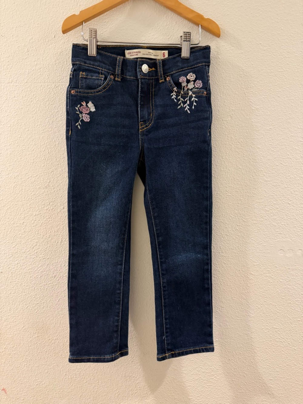 Levi Strauss Signature Dark Wash Girls Jeans with Pink Floral Embroidery size 6